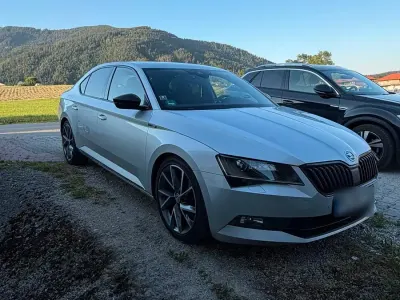 Gebraucht Skoda Superb SportLine 190 PS (139 kW) 2017 Silber Limousine