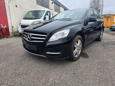 Mercedes R300