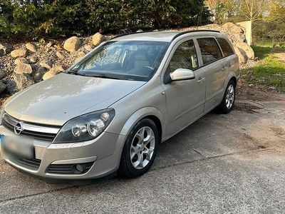 Gebraucht Opel Astra 150 PS (110 kW) 2005 Grau Kombi