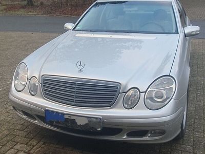 gebraucht Mercedes E270 CDI, gut gepflegt