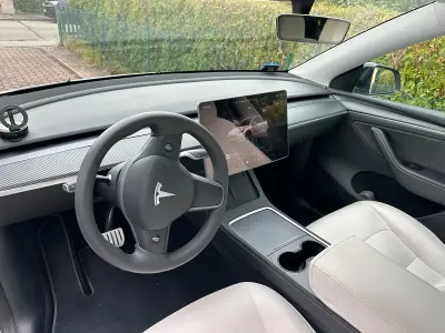 Gebraucht Tesla Model Y Performance 393 kW (535 PS) 2023 Weiß SUV