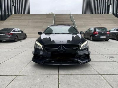 Mercedes CLA45 AMG
