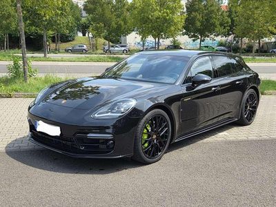 Schwarz Gebraucht 2022 Porsche Panamera Platinum Edition Kombi | 89.999 € (Etwas zu teuer)