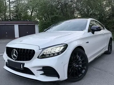 Usata Mercedes C43 AMG AMG 390 CV (286 kW) 2022 Bianco Coupé