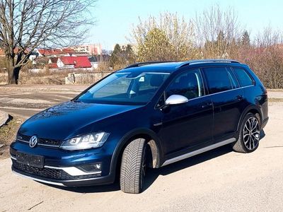 Usata VW Golf Alltrack Pro 150 CV (110 kW) 2016 Viola Station wagon