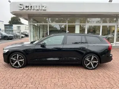Brugt Volvo V60 Plus 349 HK (256 kW) 2025 Sort Stationcar