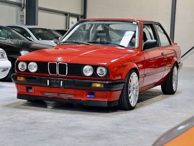 Gebraucht BMW 325 Performance 464 PS (341 kW) 1989 Rot Coupé