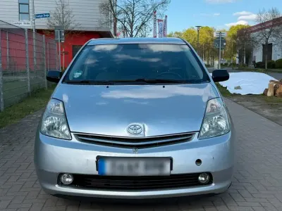 Gebraucht Toyota Prius 122 PS (89 kW) 2007 Silber Kleinwagen