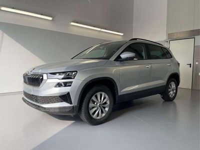 Neu Skoda Karoq Selection 150 PS (110 kW) 2025 [8e8e] brillantsilber metallic SUV