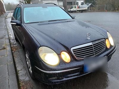 Gebraucht Mercedes E320 224 PS (164 kW) 2006 Blau Kombi