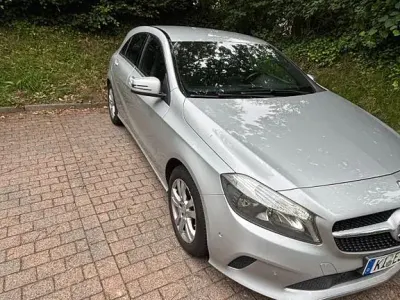 Gebraucht Mercedes A200 Urban 136 PS (100 kW) 2016 Grau Limousine