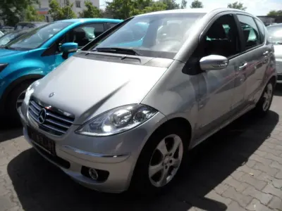 Gebraucht Mercedes A170 Avantgarde 116 PS (85 kW) 2006 Silber Limousine