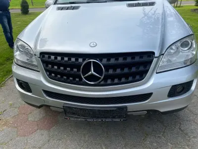 Gebraucht Mercedes ML280 190 PS (139 kW) 2007 Silber SUV