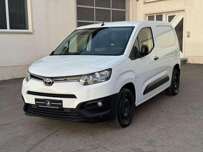 Gebraucht Toyota Proace City City 102 PS (75 kW) 2022 Weiß Van / Kleinbus