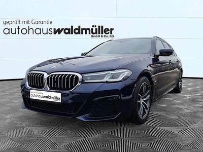 Gebraucht BMW 520 M Sport 190 PS (139 kW) 2022 Blau Kombi