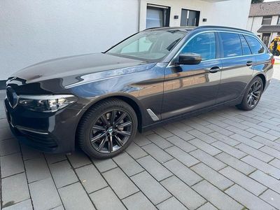Usata BMW 520 190 CV (139 kW) 2017 Grigio Station wagon