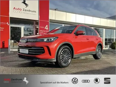 Gebraucht VW Tiguan Elegance 150 PS (110 kW) 2025 Rot SUV
