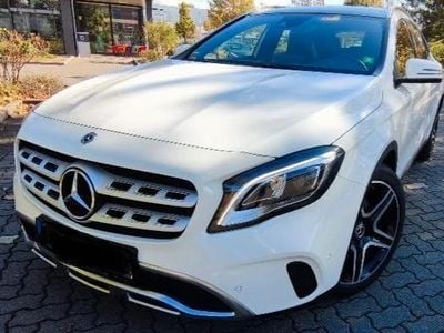 Mercedes GLA250