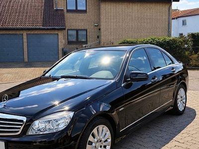 Gebraucht Mercedes C180 Elegance 156 PS (114 kW) 2009 Schwarz Limousine