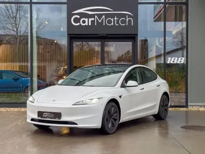 Usata Tesla Model 3 Standard Range 208 kW (283 CV) 2025 Bianco Berlina