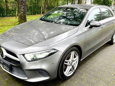 Mercedes A220