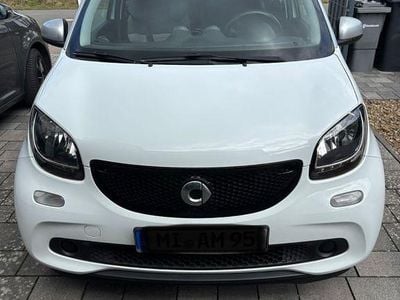 Gebraucht Smart ForFour Passion 71 PS (52 kW) 2017 Weiß Kleinwagen