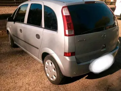 Gebraucht Opel Meriva 105 PS (77 kW) 2004 Silber Van / Kleinbus