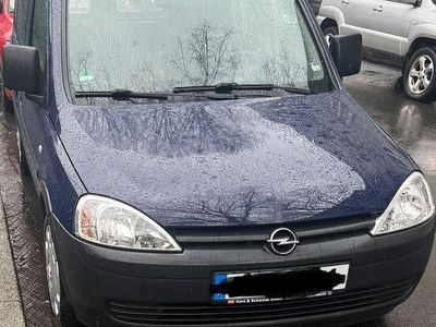 Gebraucht Opel Combo 94 PS (69 kW) 2008 Blau Van / Kleinbus