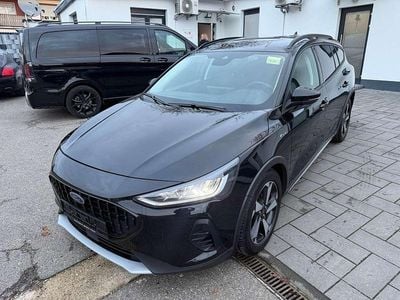 Gebraucht Ford Focus Active 116 PS (85 kW) 2023 Obsidianschwarz metallic Kombi