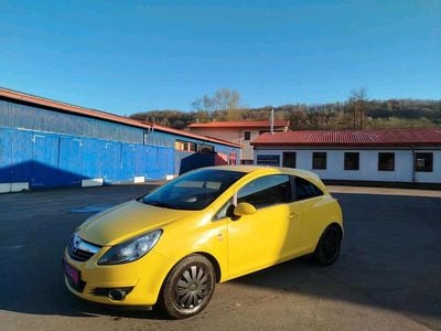 Gebraucht Opel Corsa 95 PS (69 kW) 2010 Gelb Kleinwagen