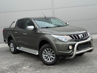 Gebraucht Mitsubishi L200 Top 181 PS (133 kW) 2018 Grün Abholung