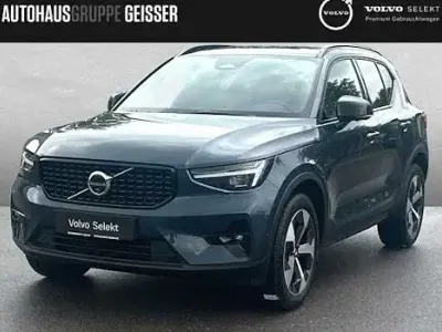 Gebraucht Volvo XC40 Plus 163 PS (119 kW) 2025 Blau SUV