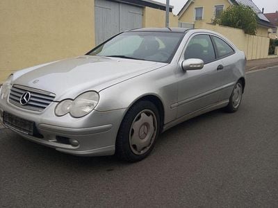 Mercedes C180