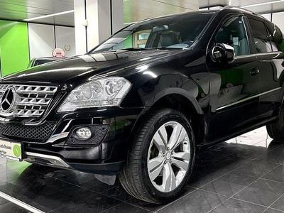 Schwarz Gebraucht 2010 Mercedes ML350 SUV | 14.990 € (Teuer)