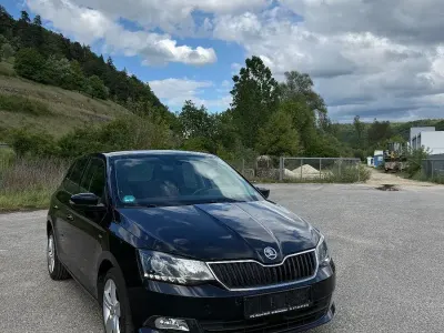 Używany Skoda Fabia Style 90 KM (66 kW) 2017 Czarny Hatchback