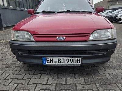 Rot Gebraucht 1992 Ford Escort Limousine | 5.000 €
