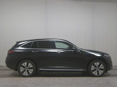 Gebraucht Mercedes EQC400 300 kW (408 PS) 2022 Schwarz SUV