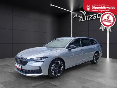 Neu Skoda Superb SportLine 265 PS (194 kW) 2026 Pebble silber metallic Kombi