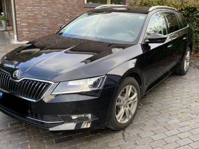 gebraucht Skoda Superb SuperbCombi 2.0 TDI DSG Style