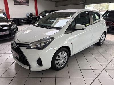 Gebraucht Toyota Yaris Comfort 90 PS (66 kW) 2014 Weiß Kleinwagen