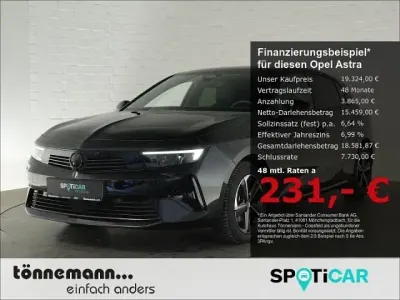 Używany Opel Astra 131 KM (96 kW) 2024 Czarny Hatchback