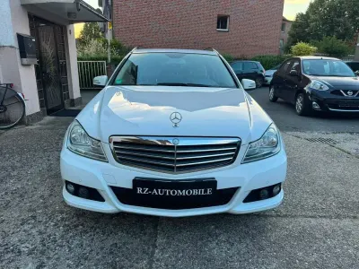 Gebraucht Mercedes C200 136 PS (100 kW) 2012 Weiß Kombi
