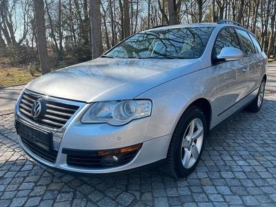 Gebraucht VW Passat 140 PS (102 kW) 2010 Silber Kombi