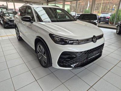 Neu VW Tiguan R-line 193 PS (141 kW) 2025 Weiß SUV