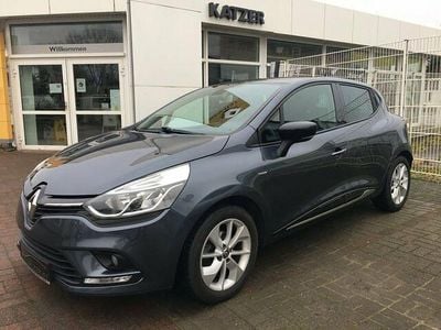 Grau Gebraucht 2018 Renault Clio IV LIMITED Deluxe Kleinwagen | 10.590 € (Etwas zu teuer)