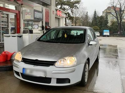 Gebraucht VW Golf V 105 PS (77 kW) 2007 Silber Limousine