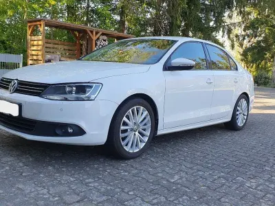 Brugt VW Jetta Comfortline 105 HK (77 kW) 2011 Hvid Sedan