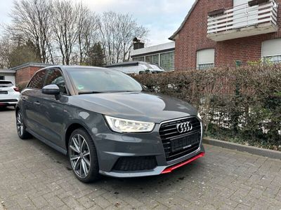 gebraucht Audi A1 Sportback S-line Automatik