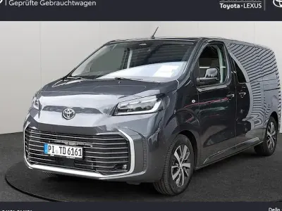 Gebraucht Toyota Proace Verso 180 PS (132 kW) 2026 Grau Kombi