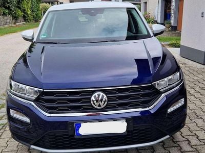 Second-hand VW T-Roc IQ Drive 116 CP (85 kW) 2019 Albastru SUV